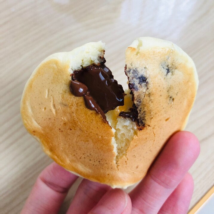 とろ〜り。チョコがとろけるホットケーキ